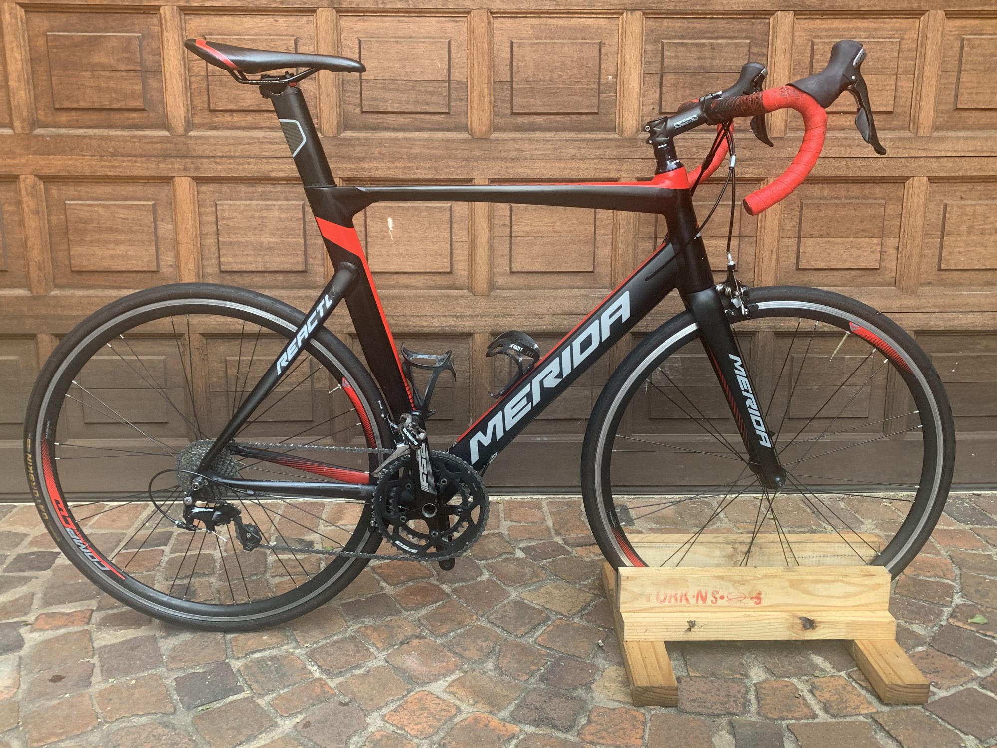 Merida Reacto 400 XL | Road Bikes | Bike Hub