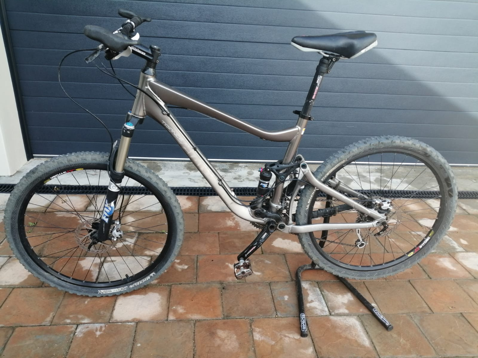 GIANT 「ジャイアント」 TRANCE X1 2009年 マウンテンバイク