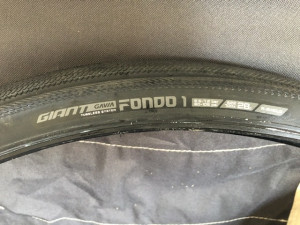 Giant Gavia Fondo 700c x 28 tyres Mountain Bike Tyres Bike Hub