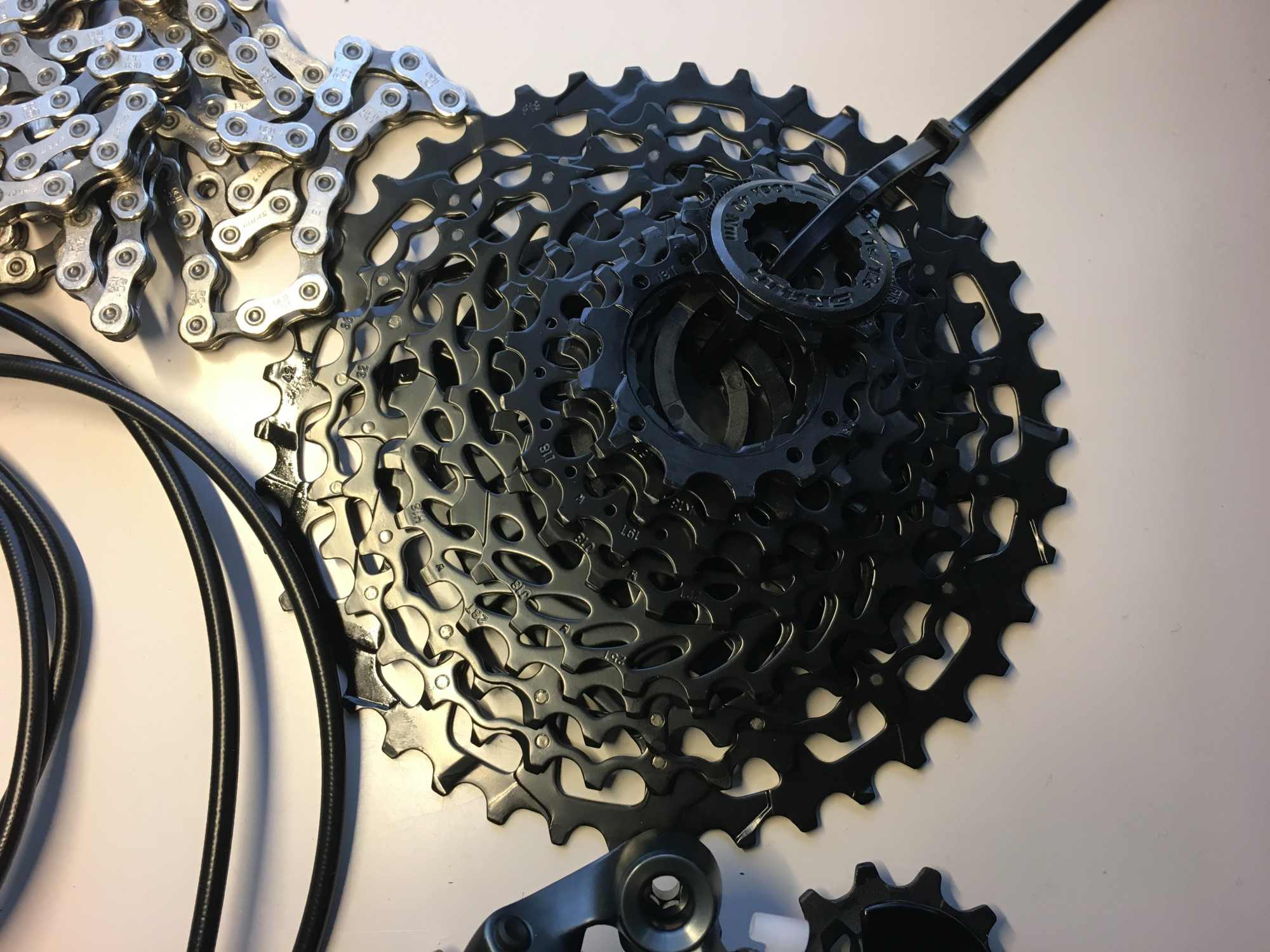 Sram 11-Speed PG-1130 11-42 Cassette Cassettes Bike Hub