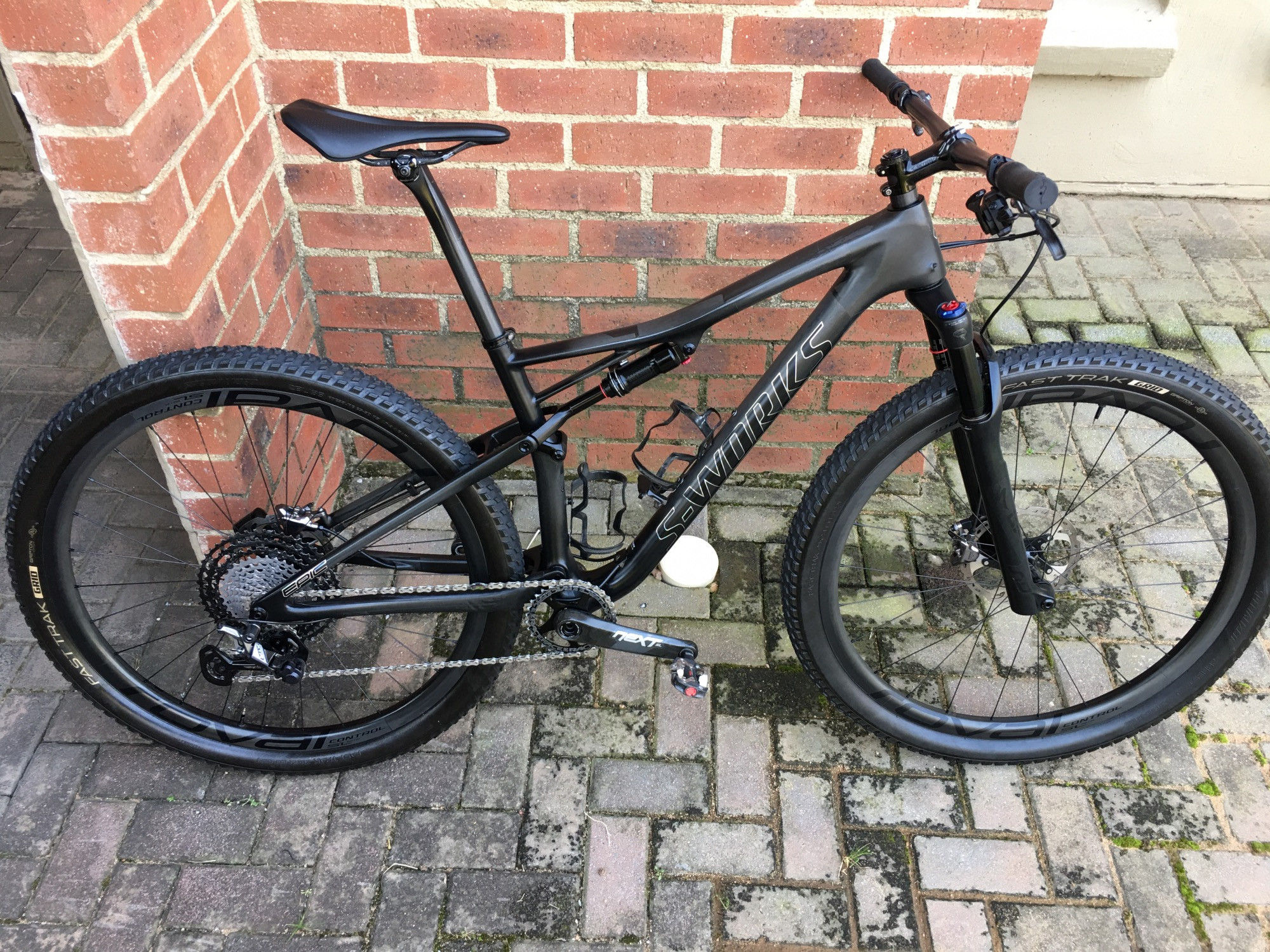 S-Works Epic XTR M9100 (EVO genetics) | Dual Suspension Mountain