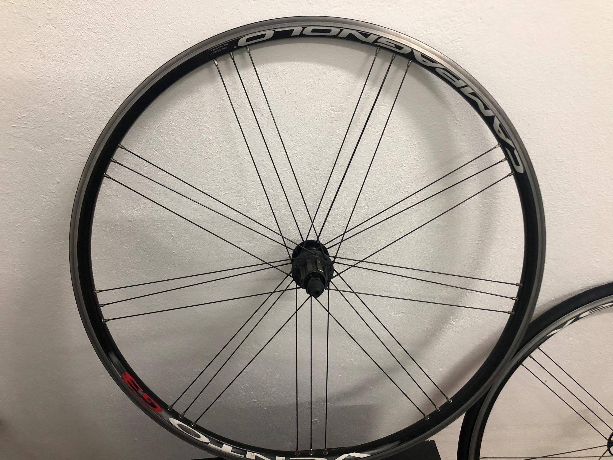 Campagnolo Vento G3 ***PRICE DROP*** | Road Bike Rims | Bike Hub