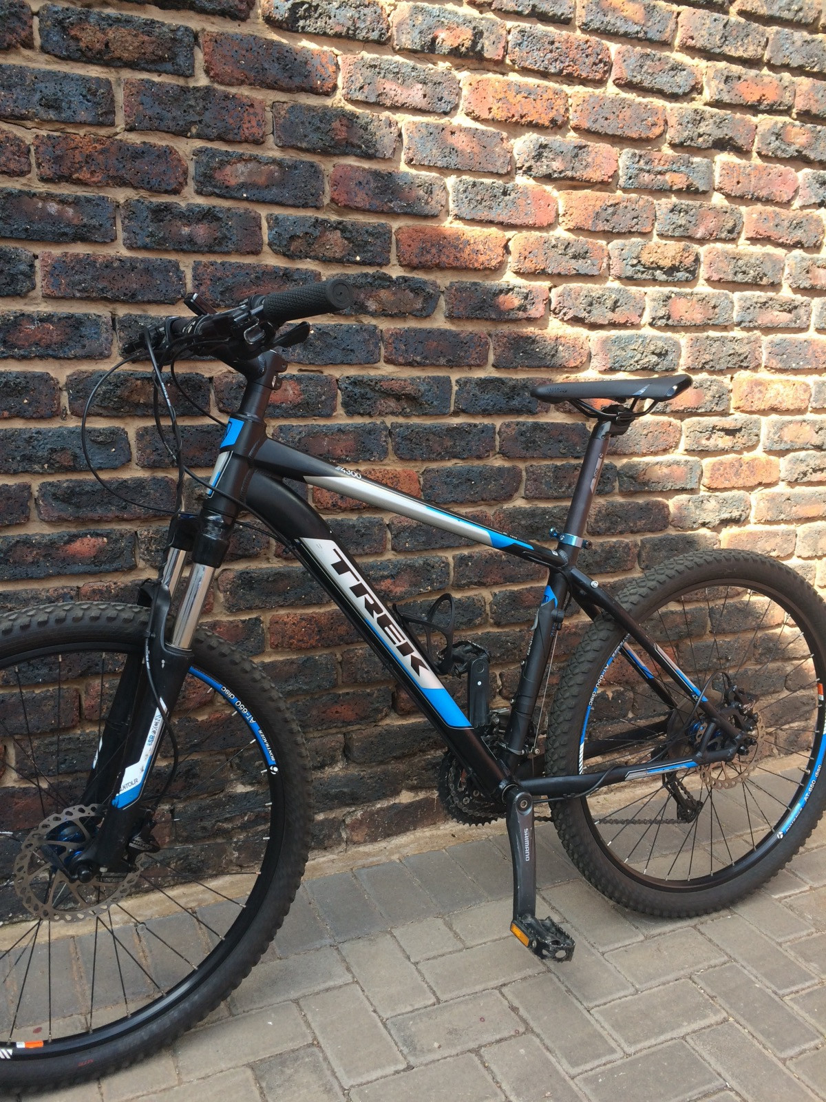 TREK 4300, MTB | Hardtail Mountain Bikes | Bike Hub