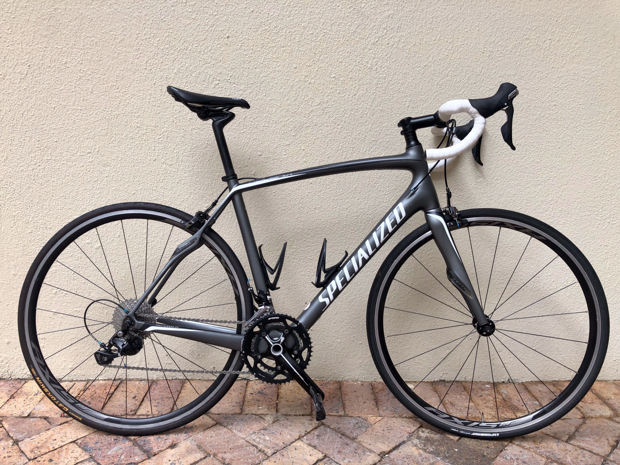 Specialized - Roubaix SL4 - 56cm | Road Bikes | Bike Hub