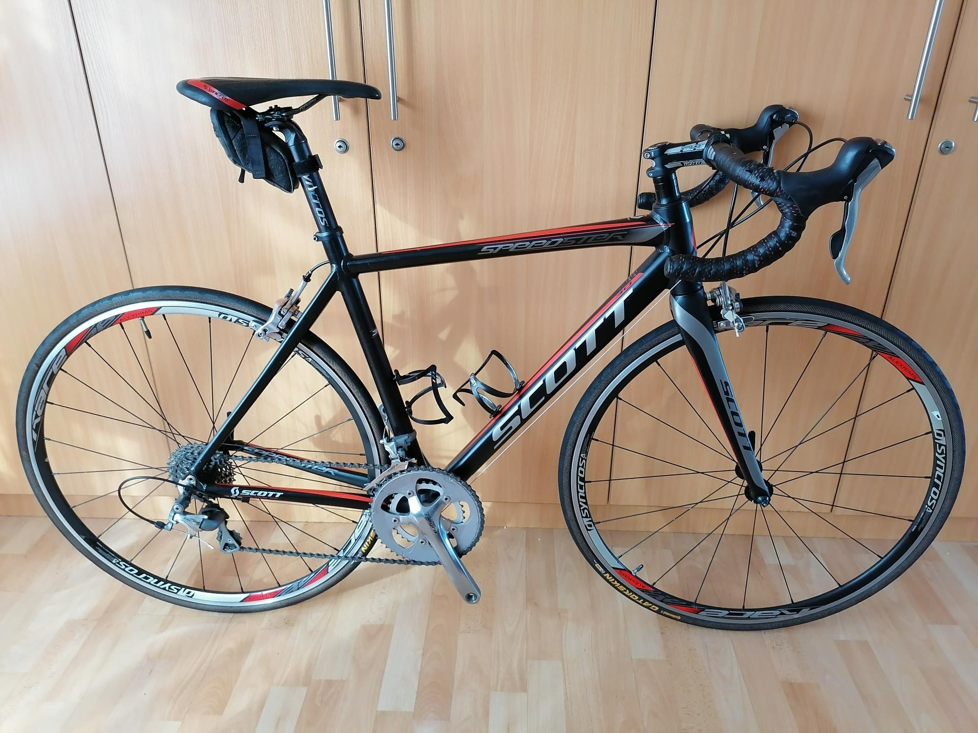 Scott Speedster 30 (Small) | Road Bikes | Bike Hub