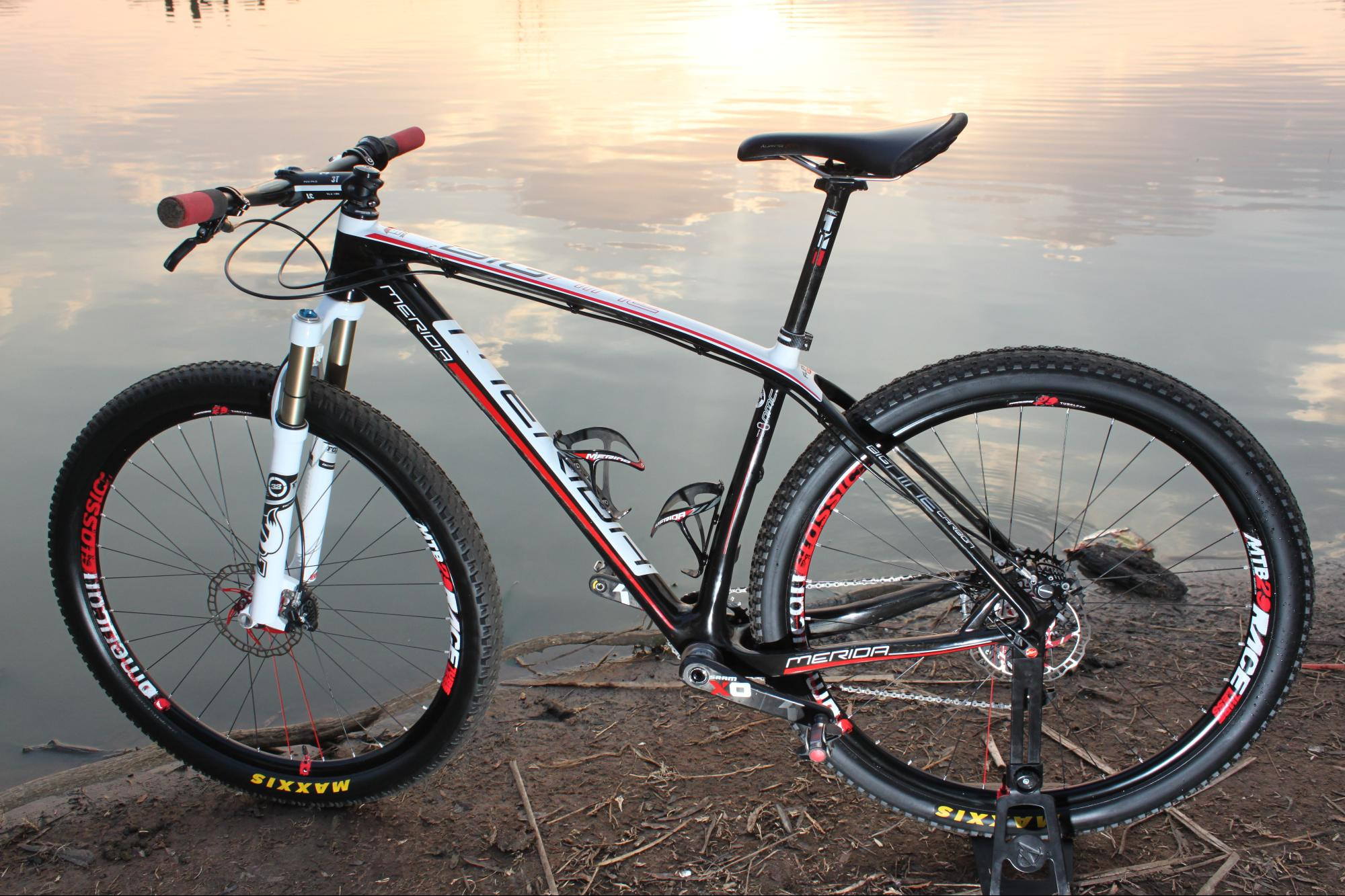 Merida Big Nine Carbon 3000 Hardtail Mountain Bikes Bike Hub