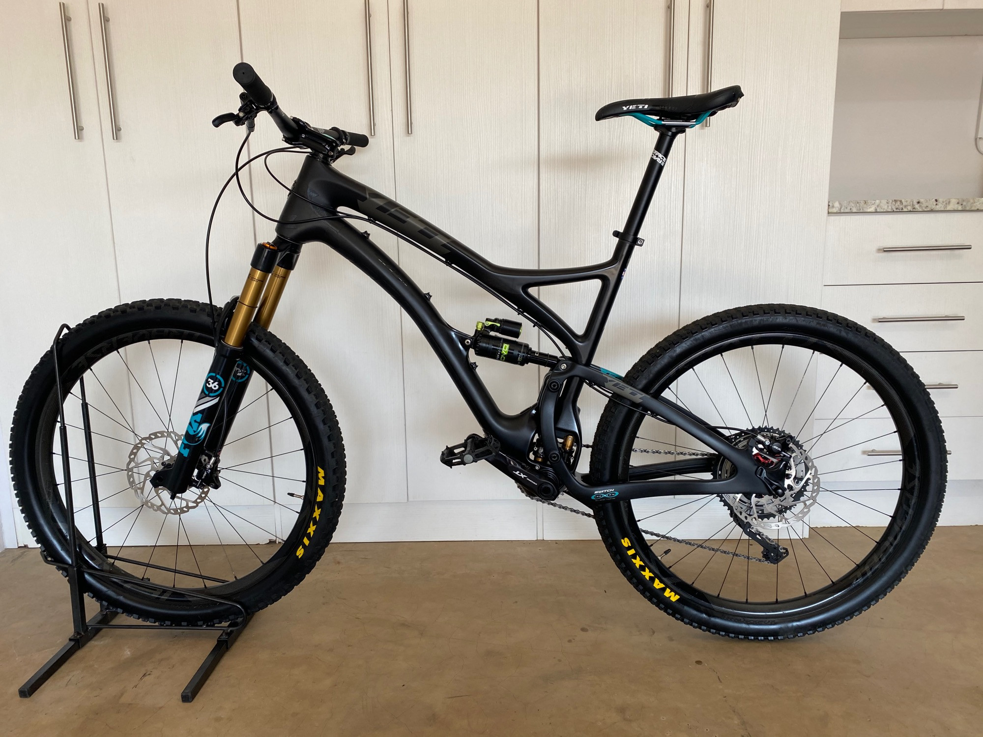 2016 Yeti SB5C Mountain Bike for sale R45 000 Dual Suspension