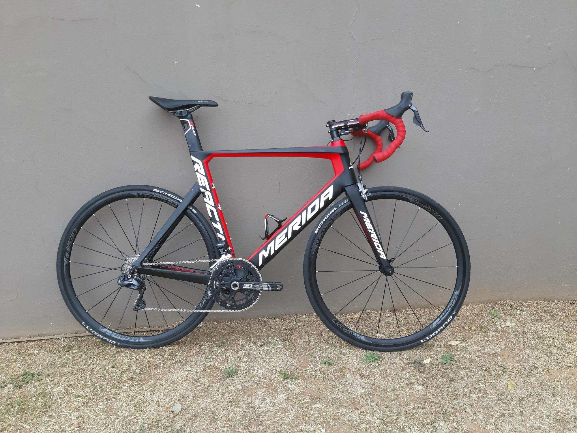Merida Reacto 7000 E | Road Bikes | Bike Hub