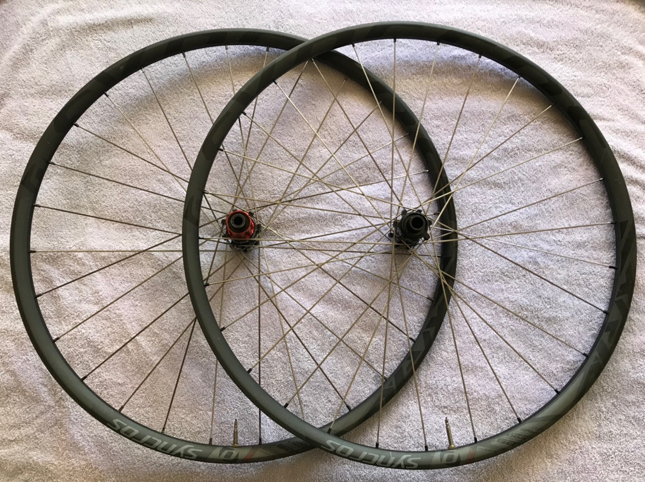 Syncros XR Carbon Tubeless 29