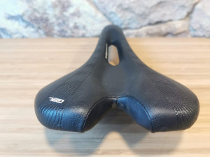 Specialized Lithia womens saddle (143) Saddles Bike Hub