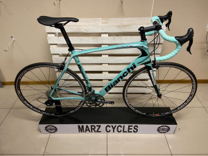 New* 2017 Bianchi Infinito CV Athena 11spd - 59cm | Road