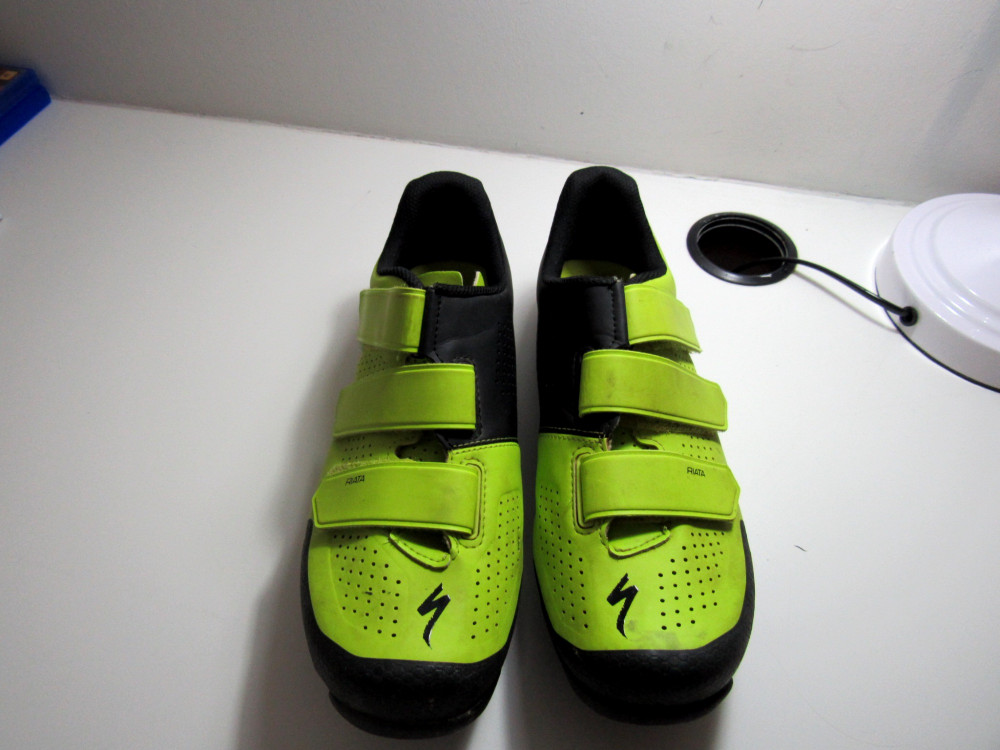 specialised cycling shoes