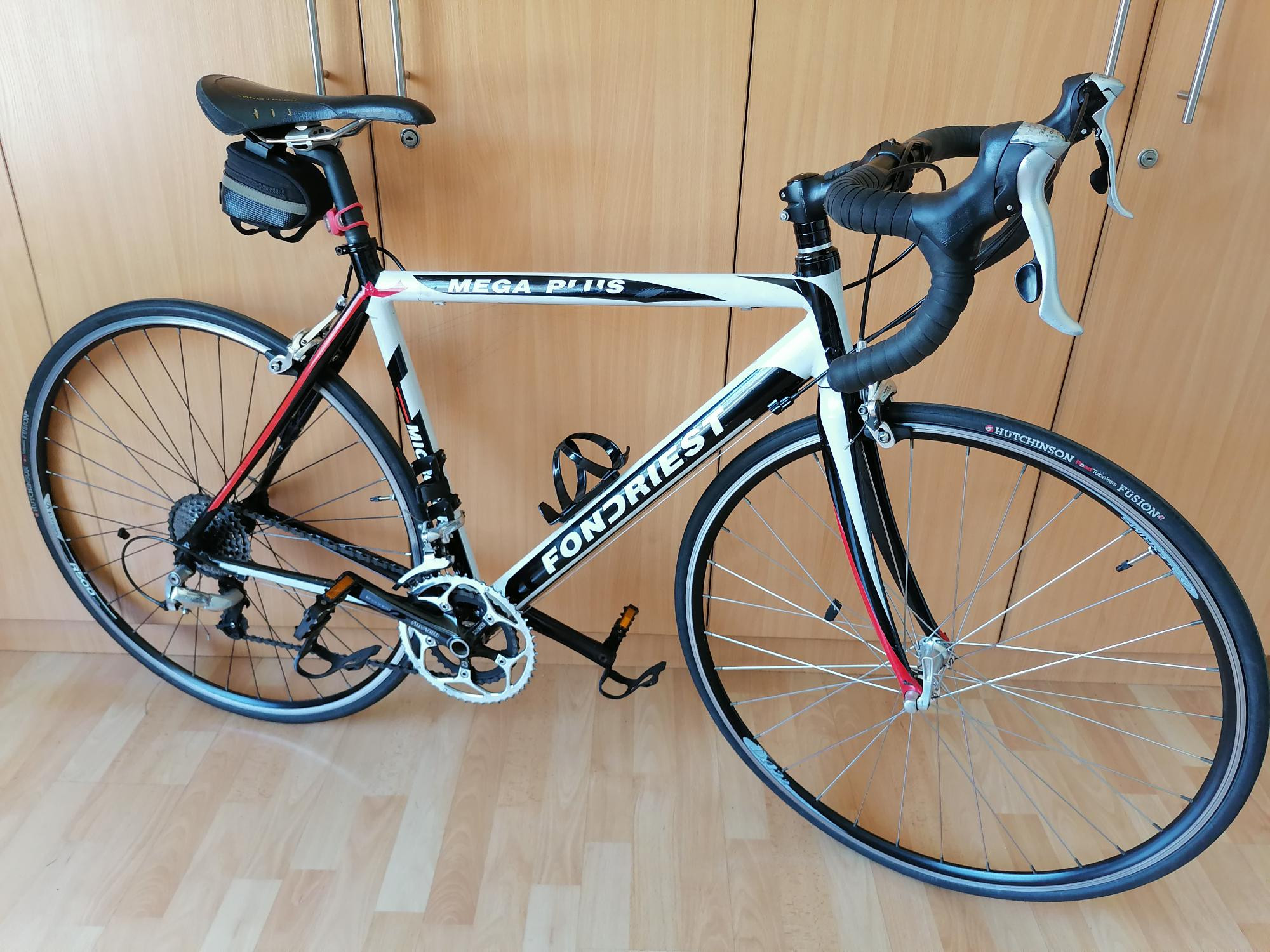 自転車本体 FONDRIEST MEGA PLUS shimano tiagra FONDRIEST MEGA PLUS shimano tiagra