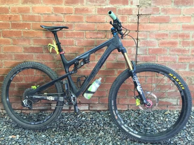 2014 Rocky Mountain Altitude 799 MSL (M) Dual Suspension
