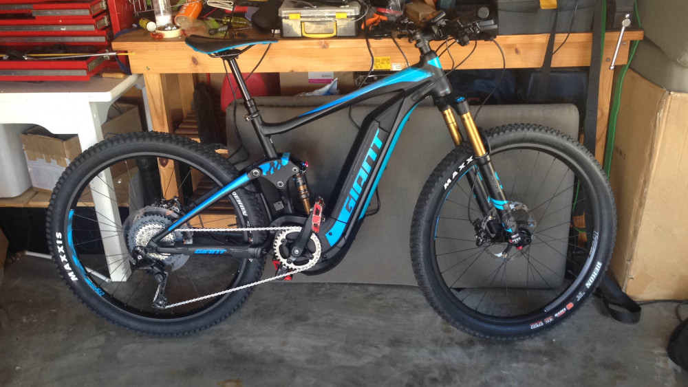 2018 Giant full E+0 M | Bike Hub