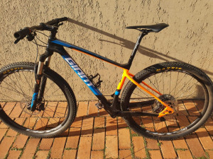 ジャンク 2017 GIANT XTC ADVANCED SL 27.5 MTB Giant XTC Advanced Carbon (2017) - Medium | Hardtail Mountain