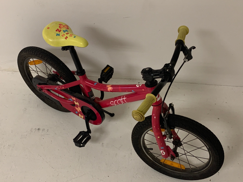 scott girls bike