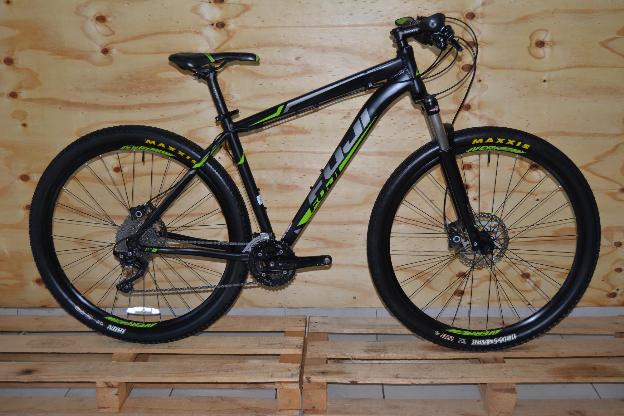 Fuji Shimano 10 Spd 29er Tubeless Hardtail Mountain