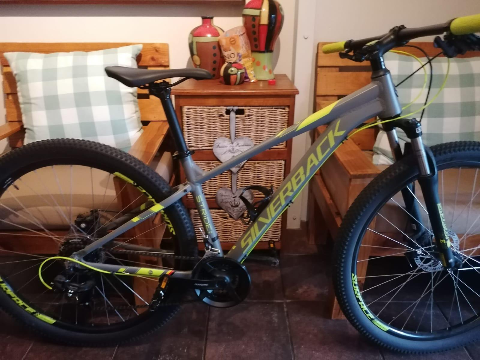 Silverback Stride MD sport 29er MEDIUM Hardtail Mountain Bikes