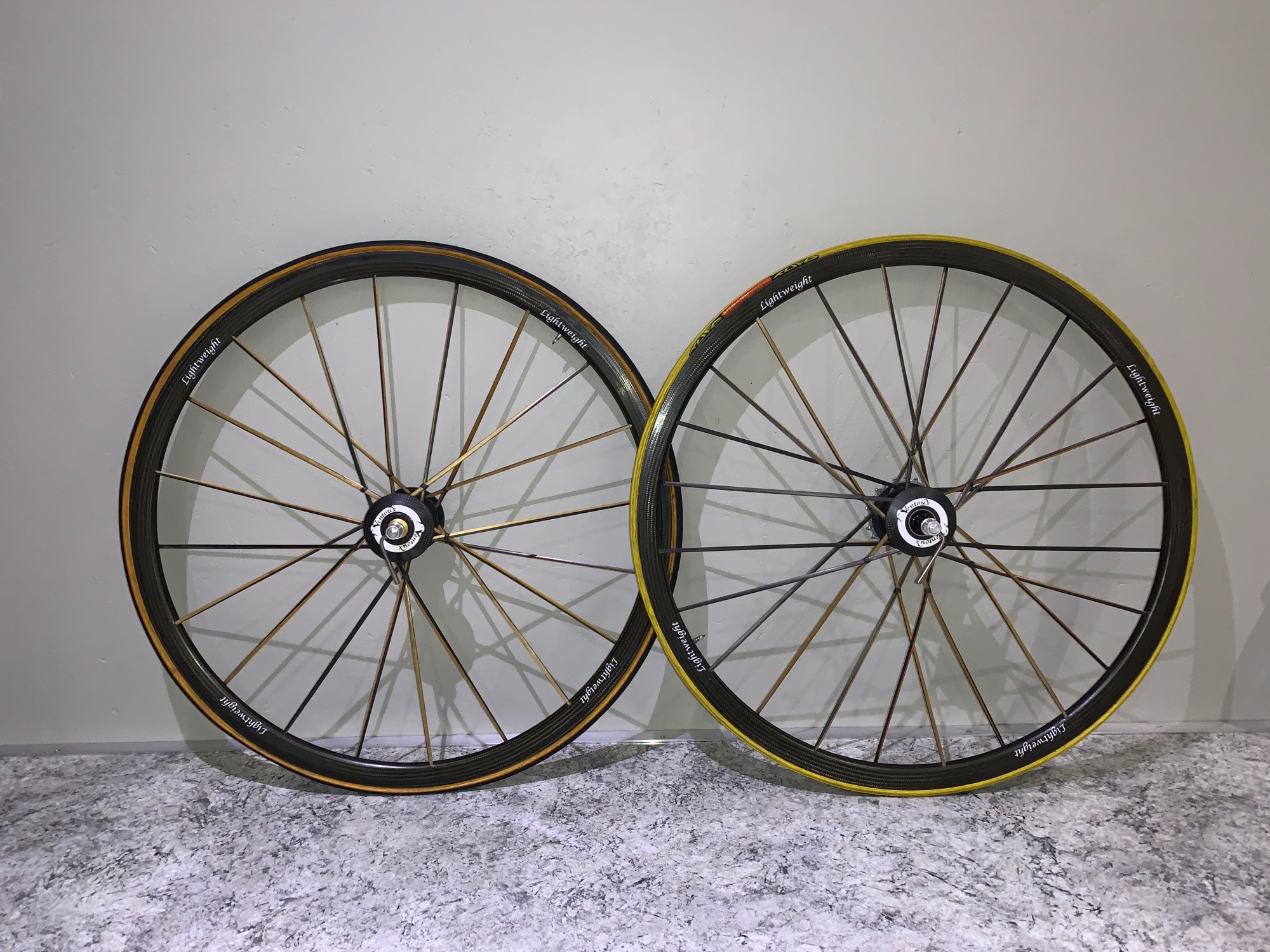 Lightweight Ventoux | Road Bike Wheels | Bike Hub