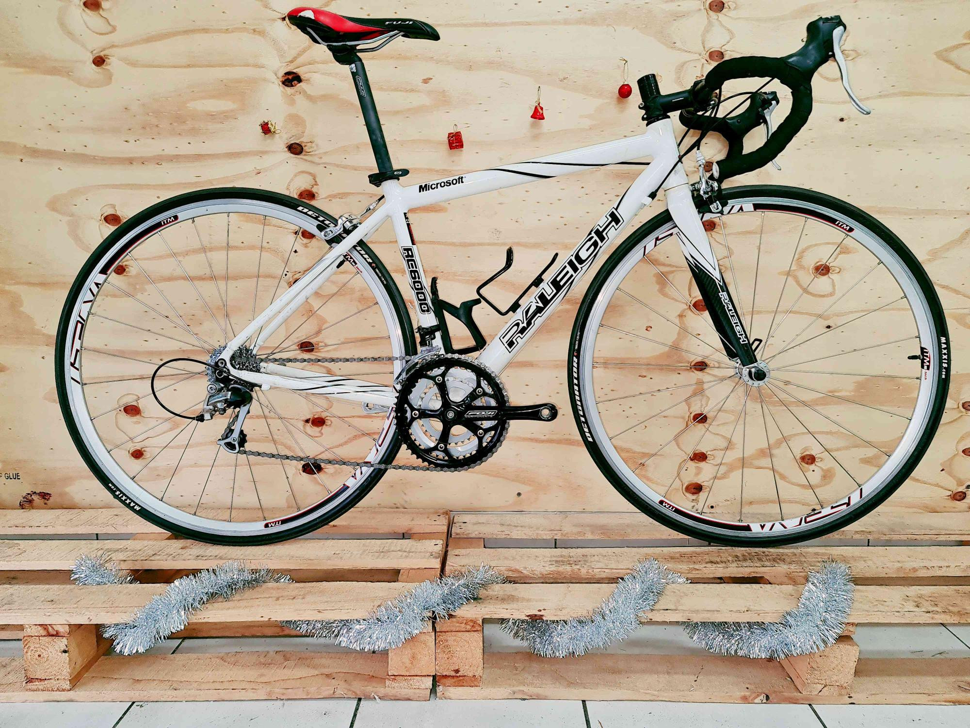 Raleigh RC 3000 Microsoft - XS - ITM Wheels | Road Bikes | Bike Hub
