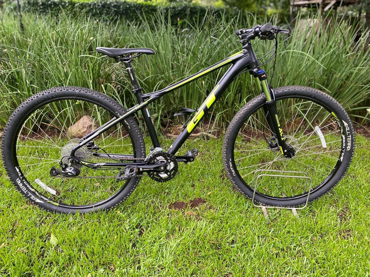 GT Karakoram 2016 Hardtail Mountain Bikes Bike Hub