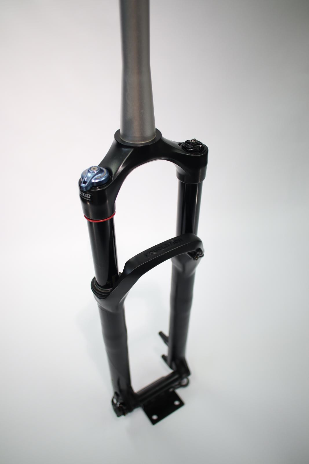 RockShox Revelation RL 32 120mm Non-Boost Mountain Bike Forks