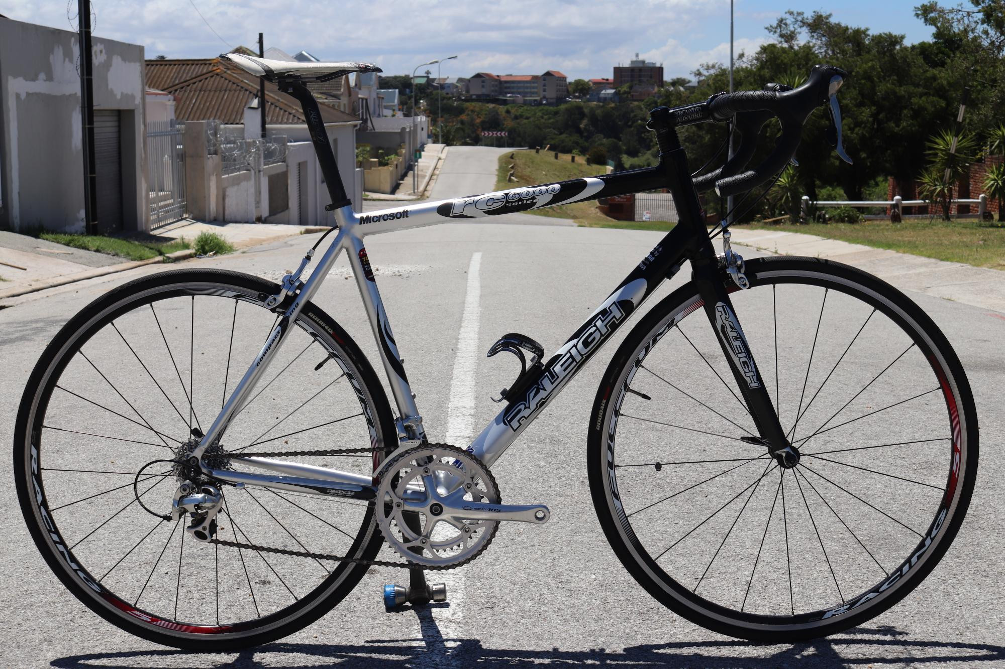 カ*シ様 RALEIGH ラリー CYbERdYNE GLAY RADIOTSモ Raleigh RC6000 | Road Bikes | Bike Hub