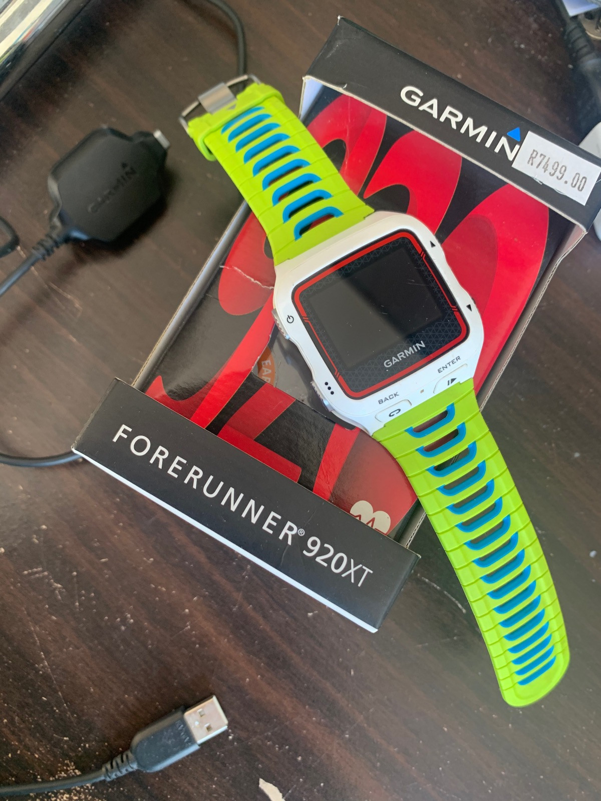 Garmin 920XT box charger Watches Wearables Bike Hub