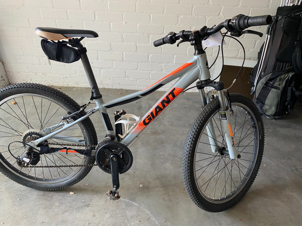 Junior Giant, 24 ince, MTB | Bike Hub