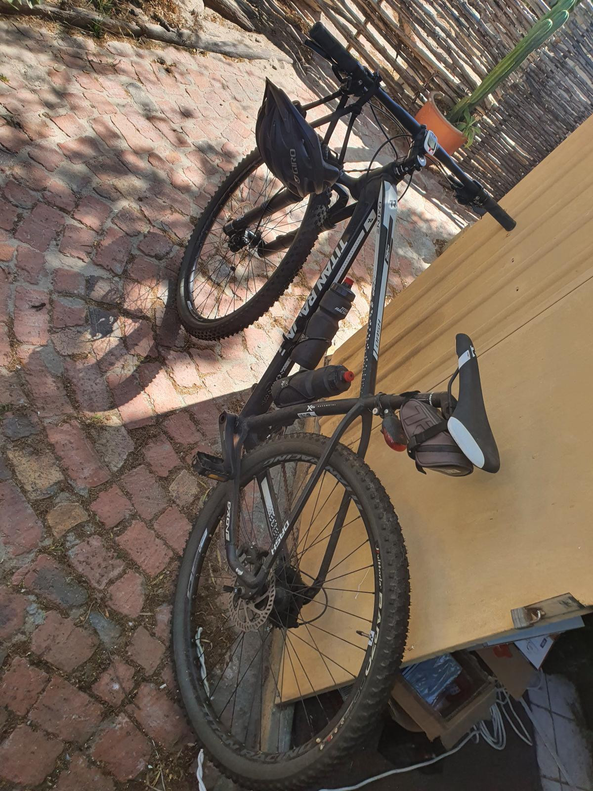 Titan Racing Drone dash 2019 Hardtail Mountain Bikes Bike Hub