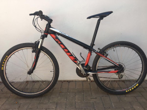 scott aspect 680 mountain bike
