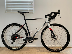 Giant TCX SCR 2 Gravel/Cyclocross Bike 
