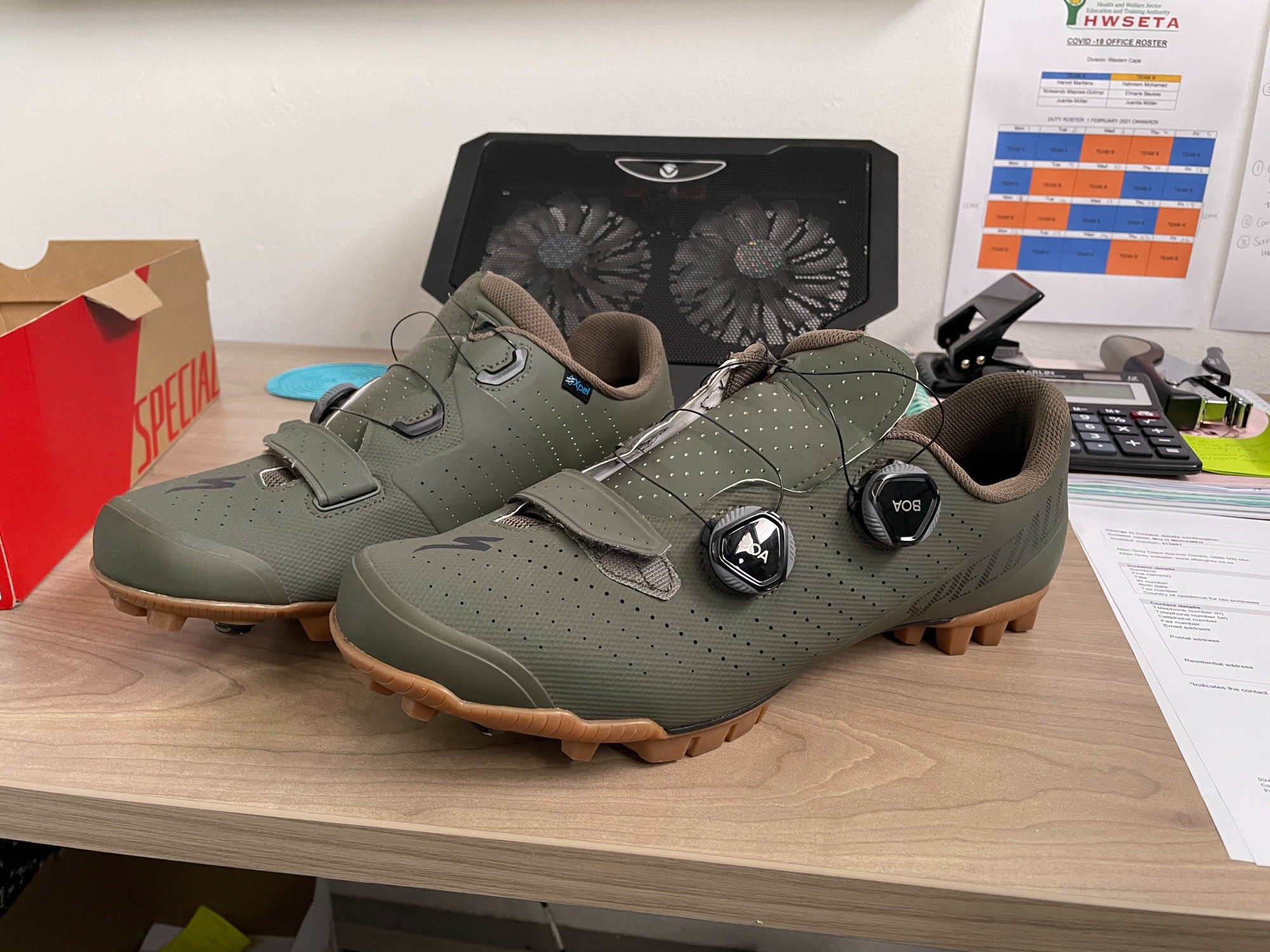 Hiking Shoes Reviewed Best Flat Pedal Mtb Shoes Specialized Recon