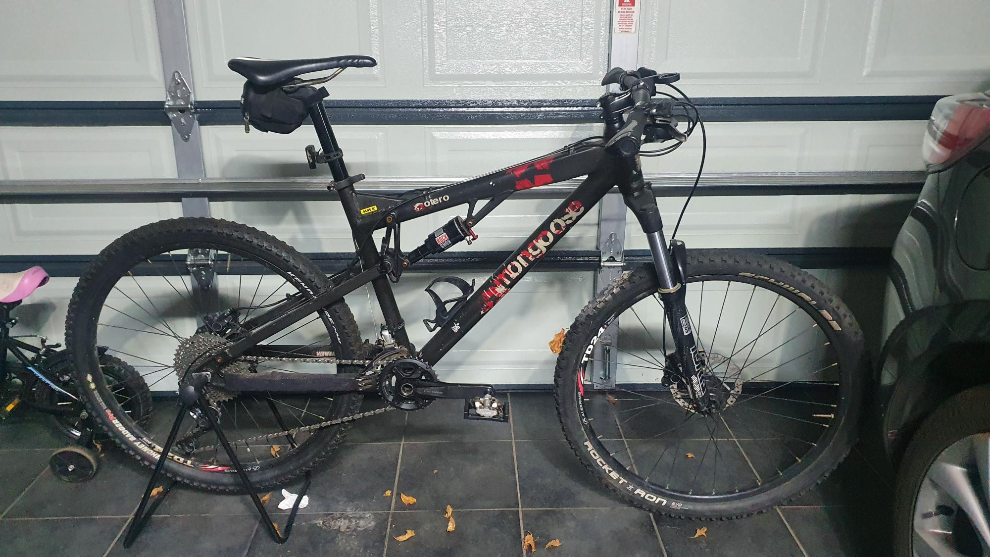 Mongoose Otero 26er | Dual Suspension Mountain Bikes | Bike Hub