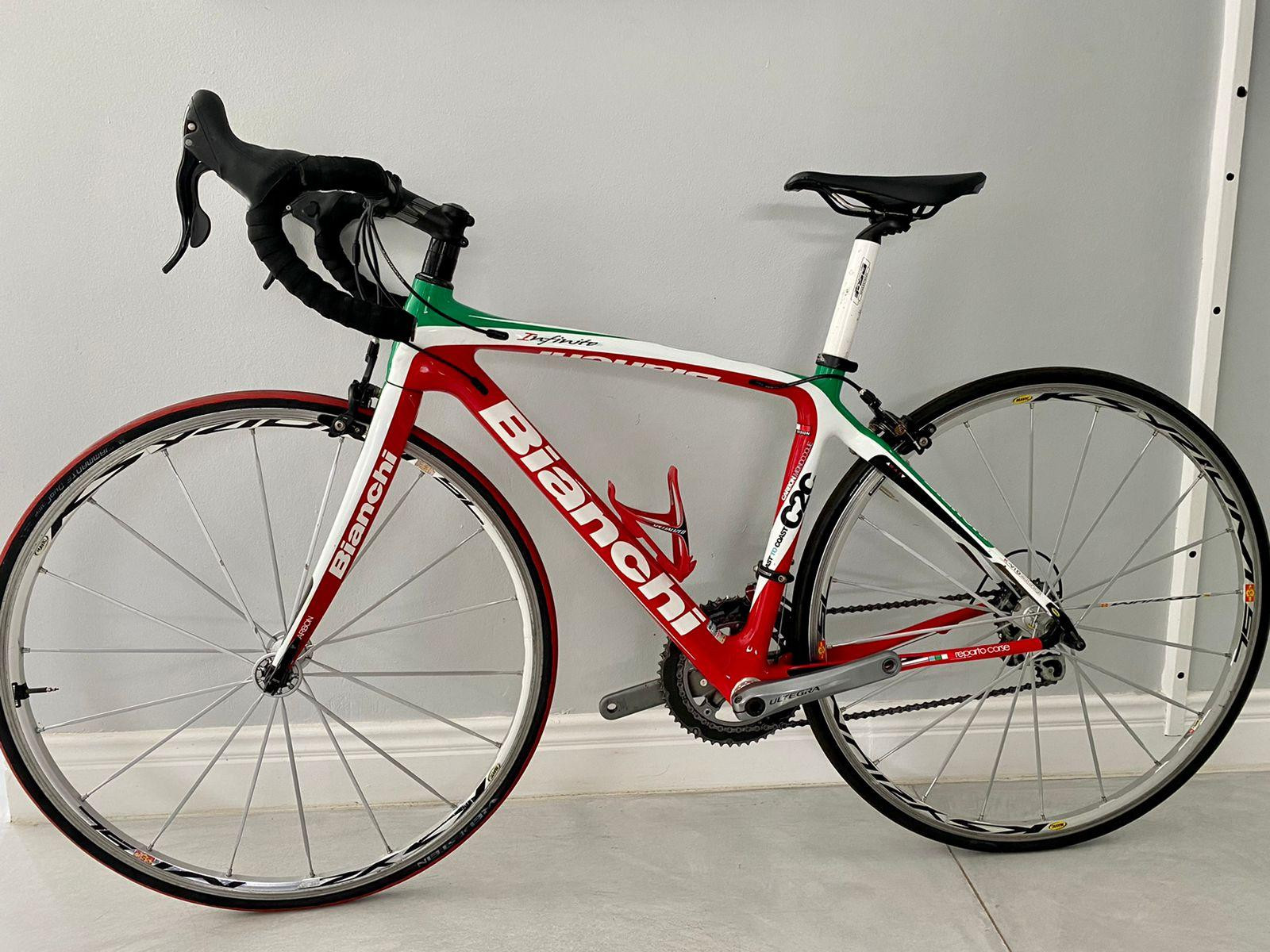 Bianchi Infinito Carbon road bike Road Bikes Bike Hub