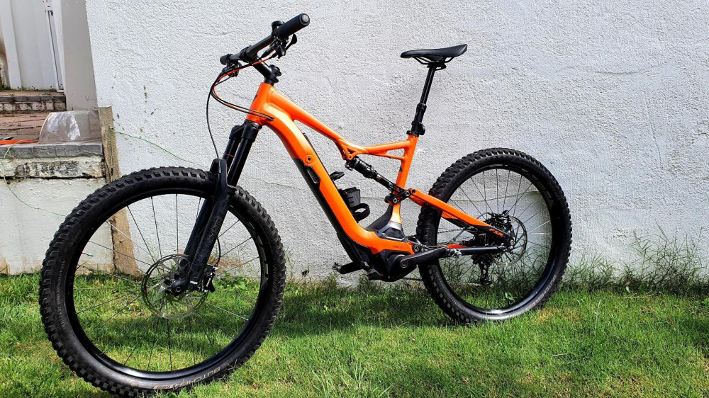 2017 Specialized Turbo Levo Alloy | Bike Hub