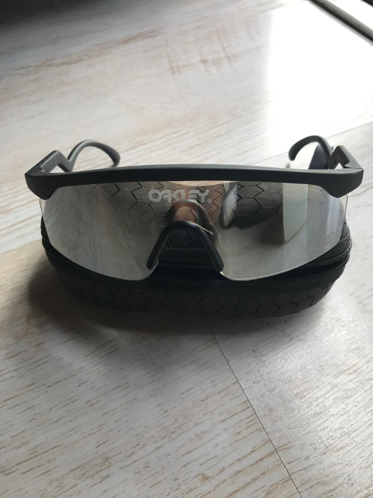 Oakley Razor Blades | Eyewear | Bike Hub