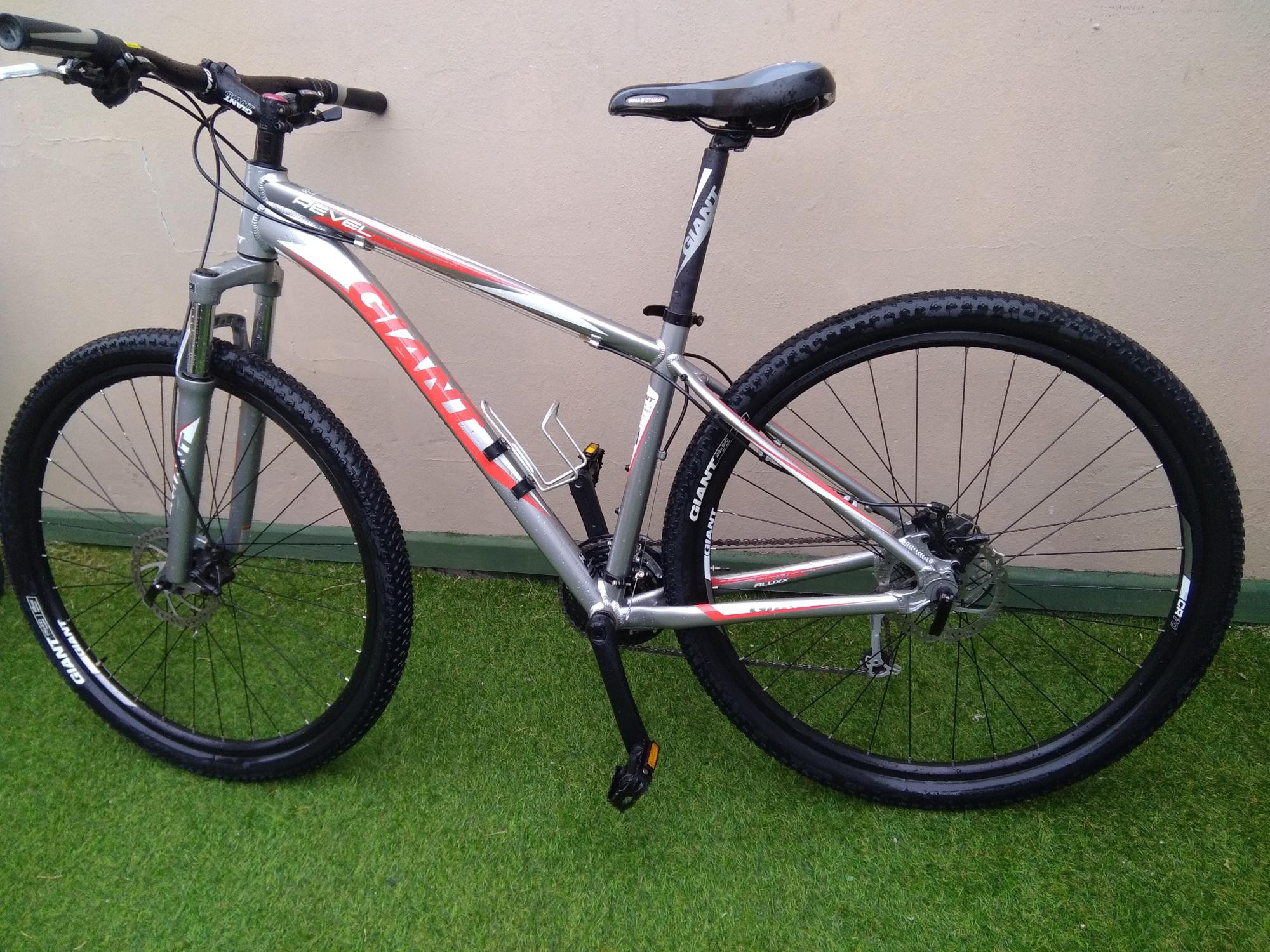 Aluxx 6000 Giant Revel 29 Giant Revel 29er Giant Aluxx 6000