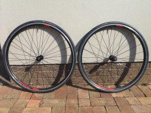 Giant SR2 Tubeless alloy wheels | Bike Hub
