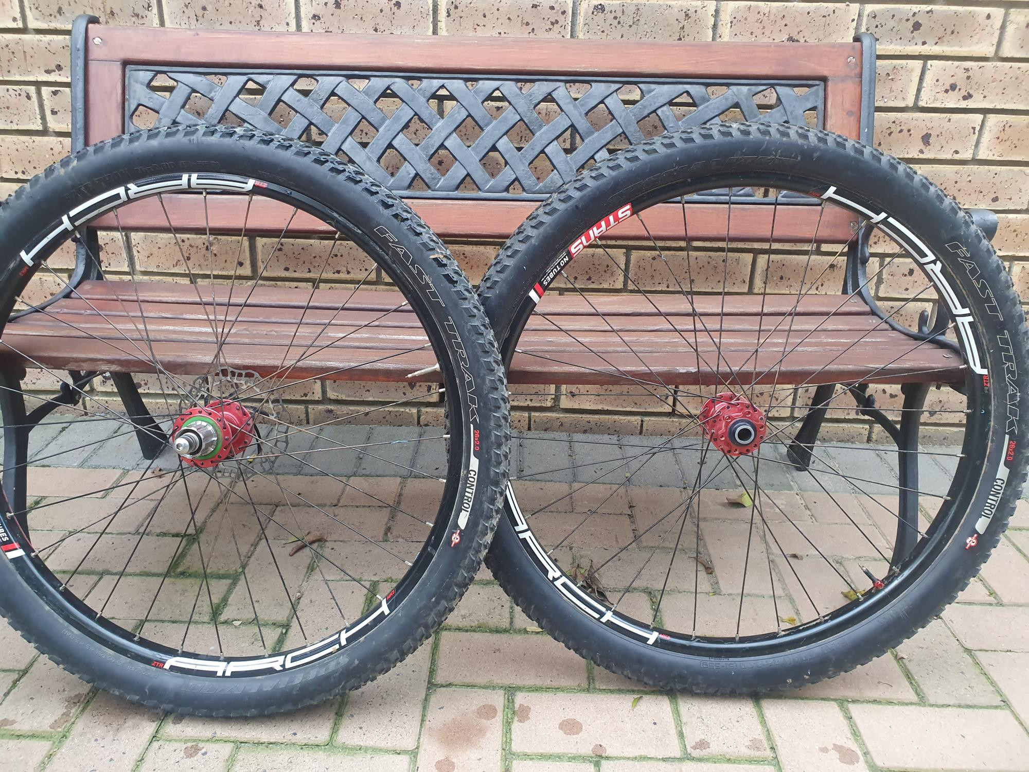 Bike Stans Wheels Stans No Tubes Crest S1 29er Wheelset