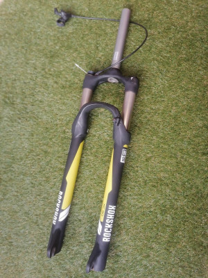 RockShox XC30 SoloAir Mountain Bike Forks Bike Hub