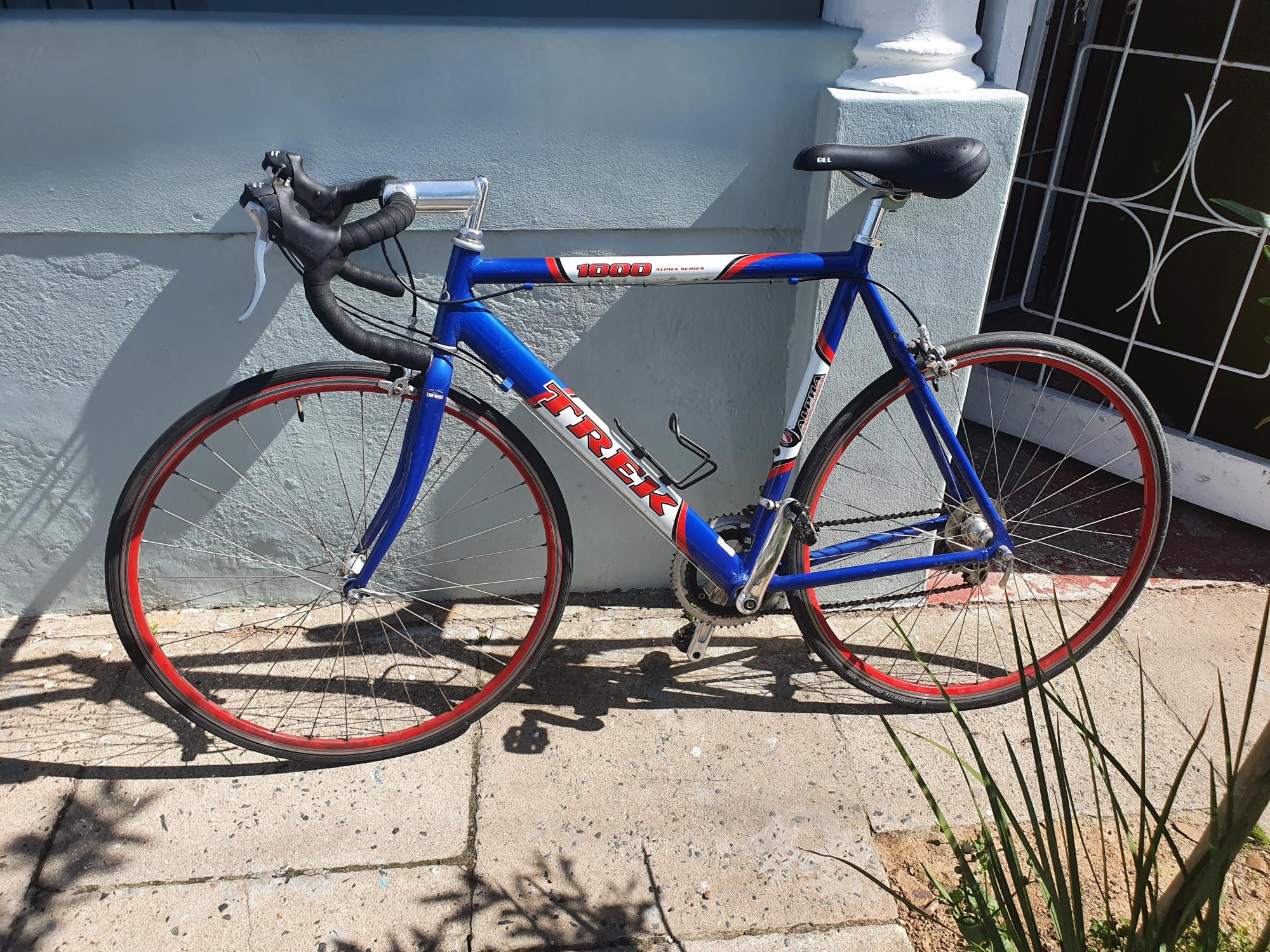 Trek Alpha 1000 Road Bike Trek 1000 Alpha Series, (no Wheels