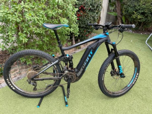 Giant Full-E Pro Dual Suspension Mountain E-Bikes Bike Hub