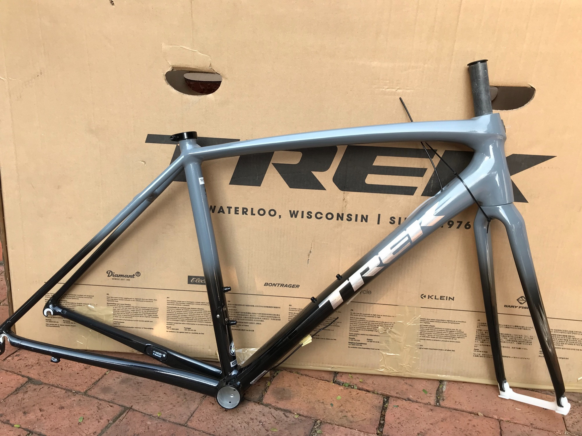 TREK Emonda ALR Frameset | Road Bikes | Bike Hub