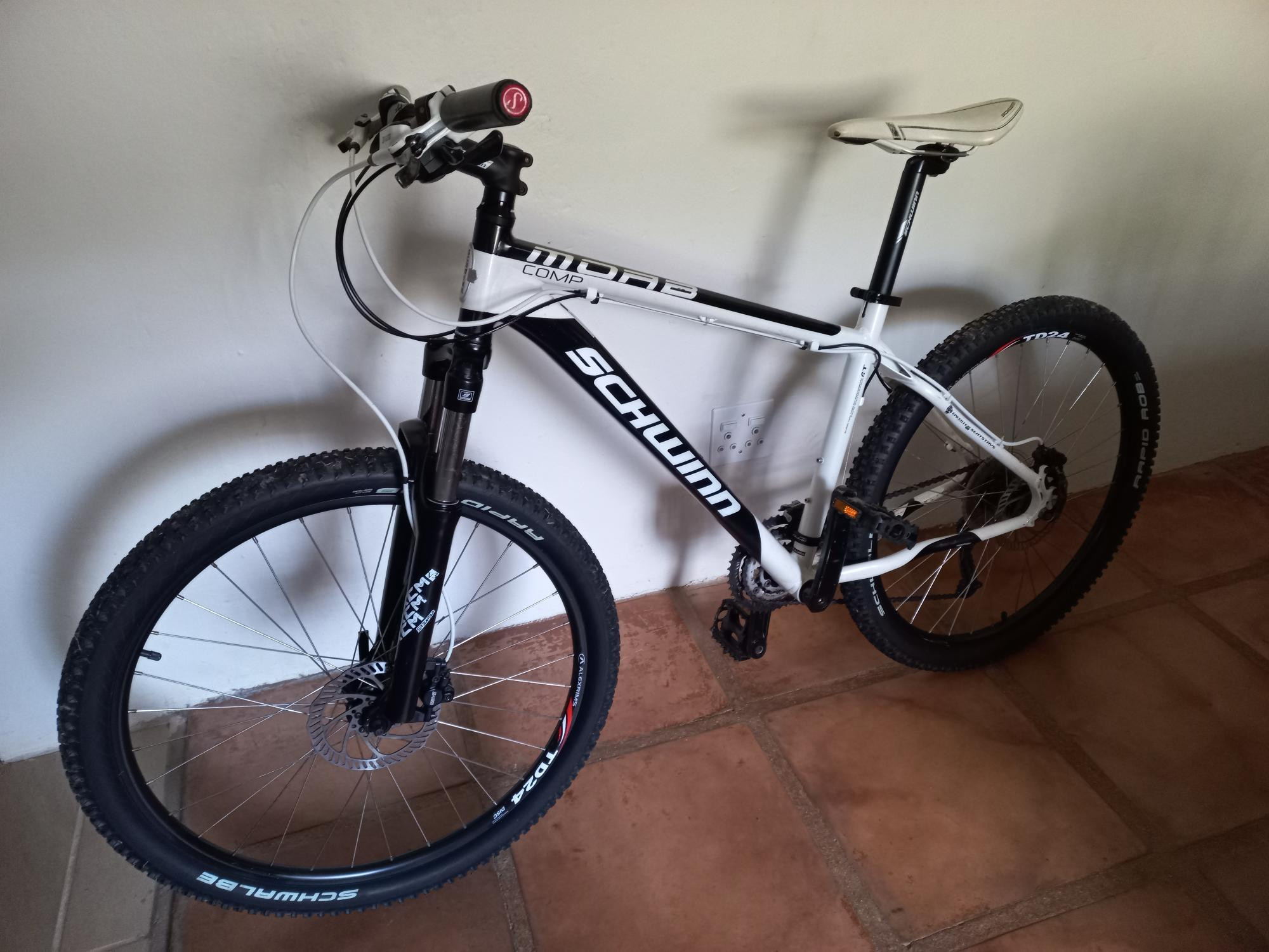 Schwinn Moab Comp | Hardtail Mountain Bikes | Bike Hub