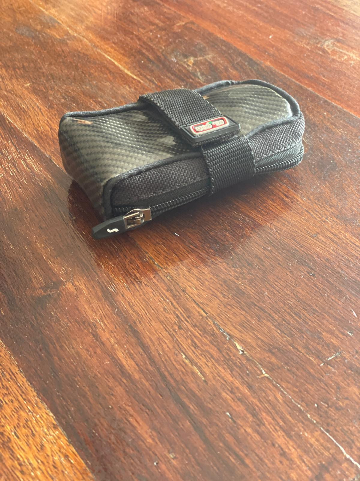 Scicon Elan 210 Carbon black saddle bag Saddle Bags On-bike