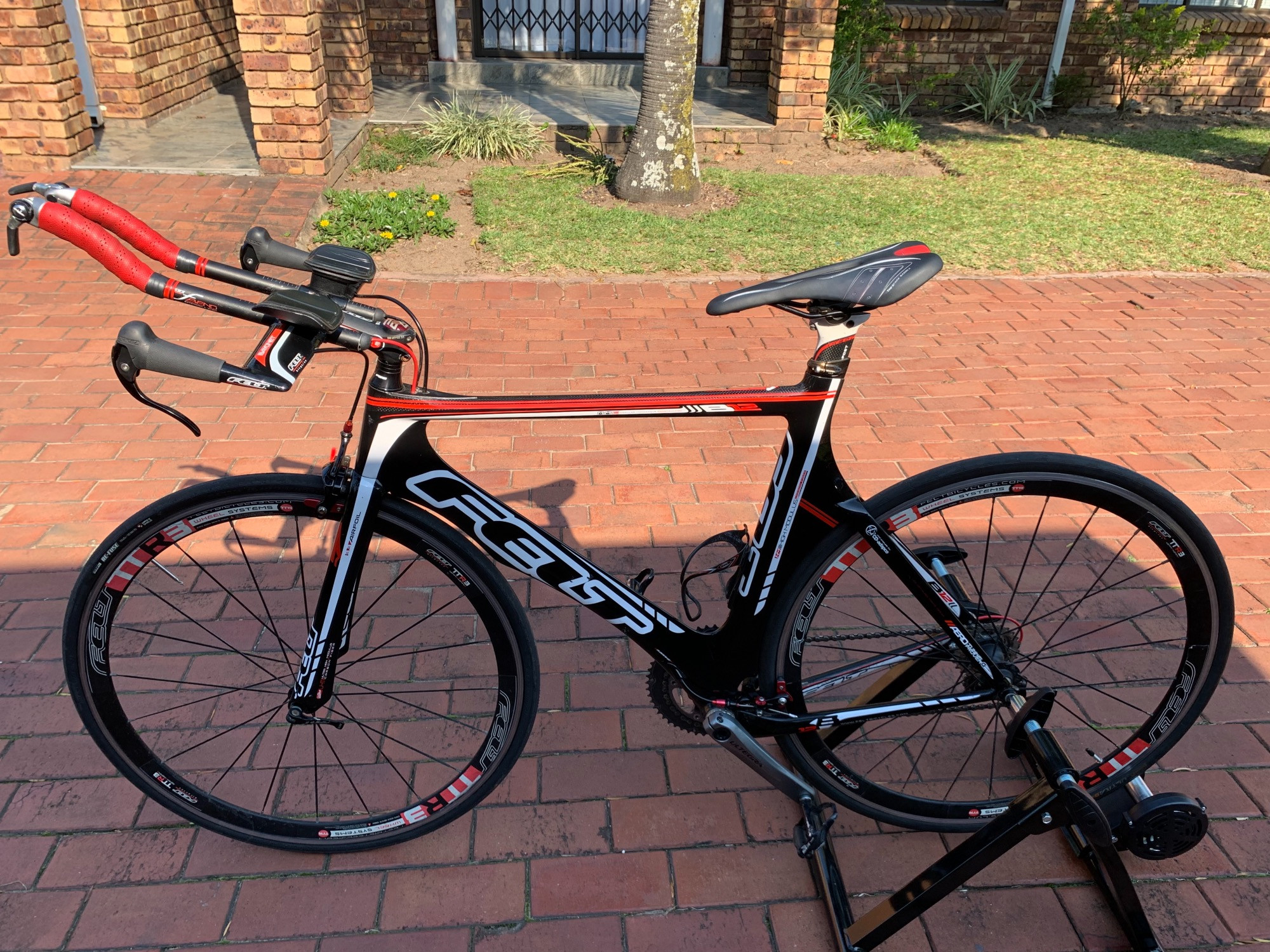 Felt B12 Triathlon Bike Triathlon Time Trial Bikes Bike Hub