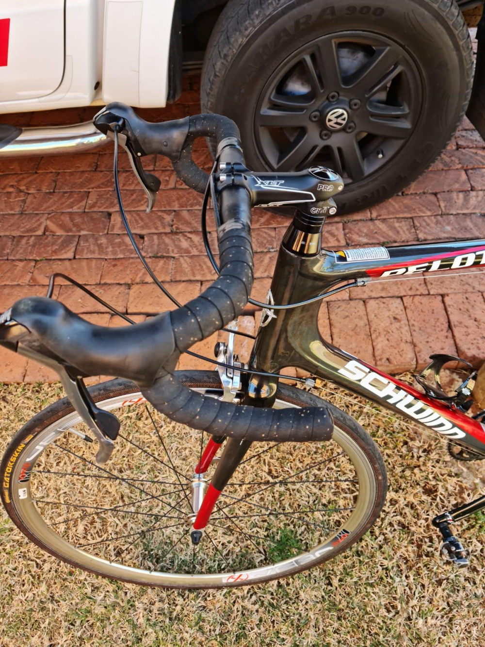 Schwinn peloton comp full carbon road 