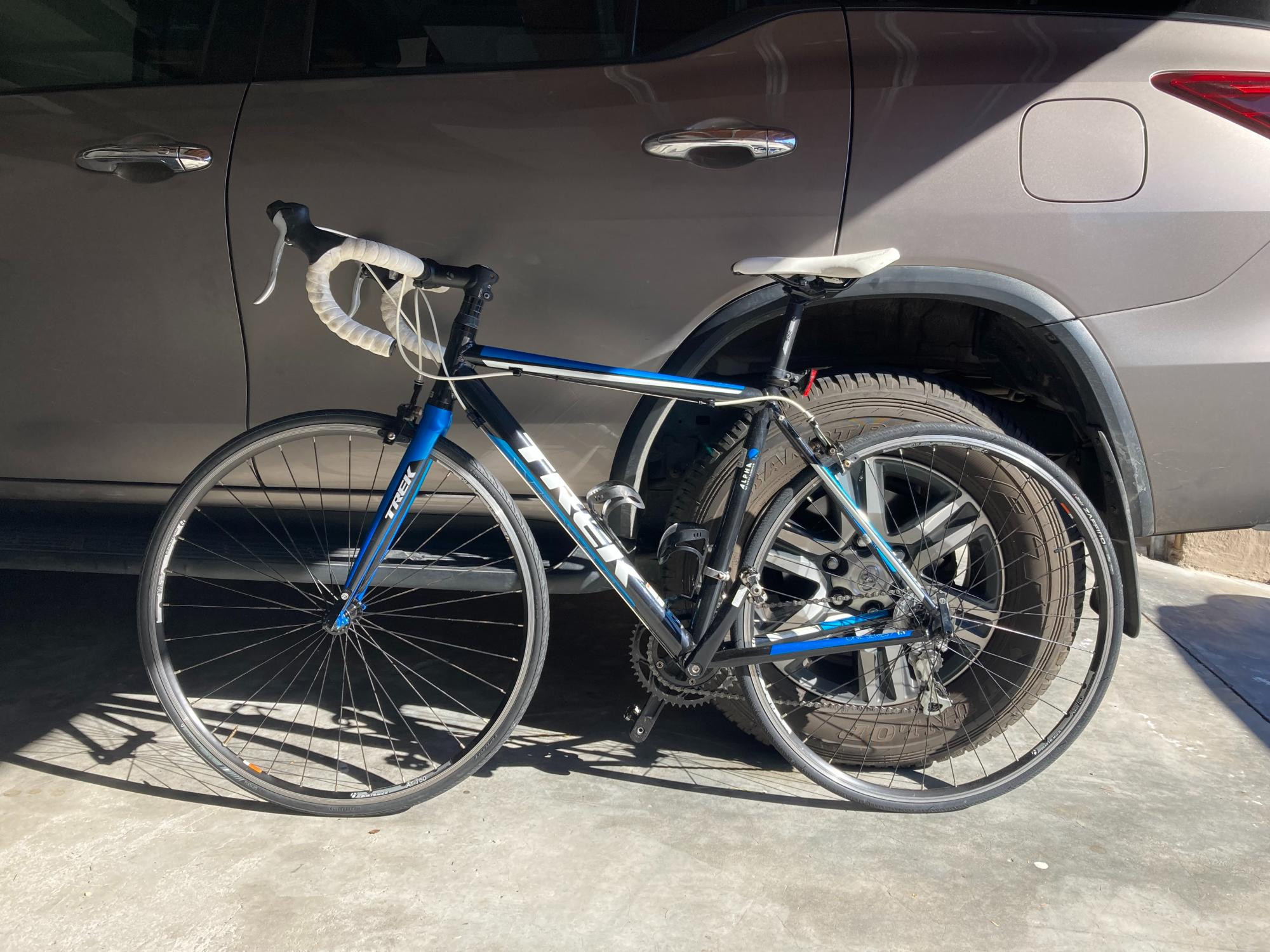 Trek Alpha Series 100 Road Bikes Bike Hub